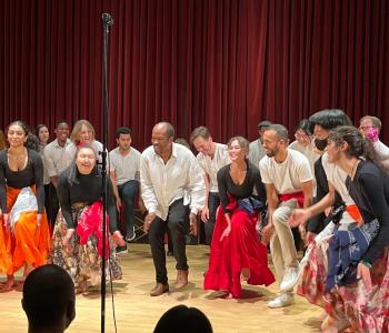 Miguel Ballumbrosio performing Afro-Peruvian zapateo with UW students, December 7, 2022 